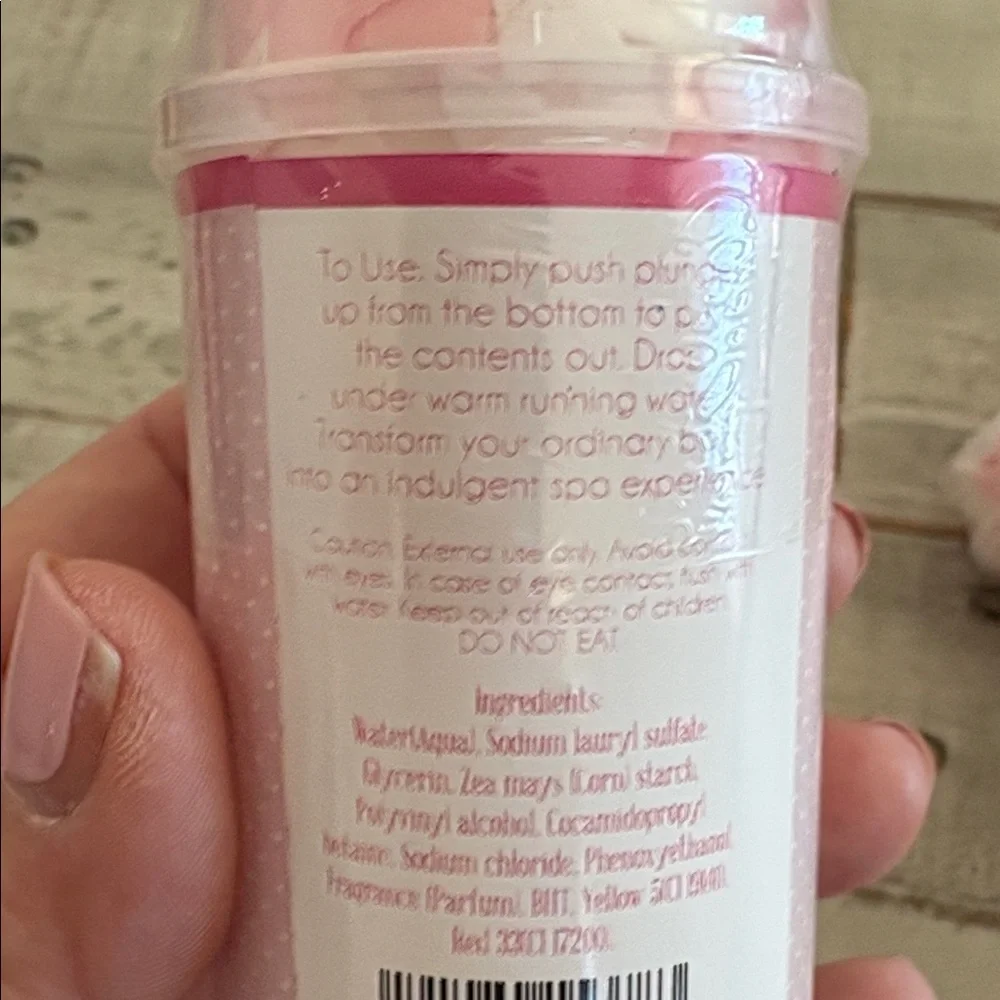 NEW Royal Standard Pink Shimmer & Sprinkle Bath Confetti